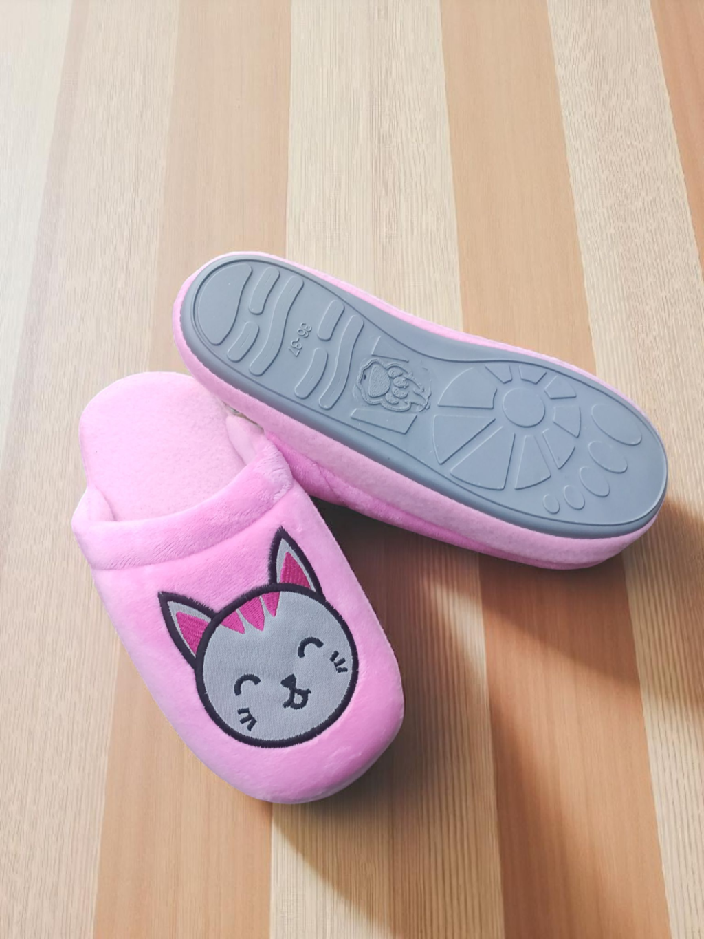 Pantuflas Gato Manito termica basica MILONEZ